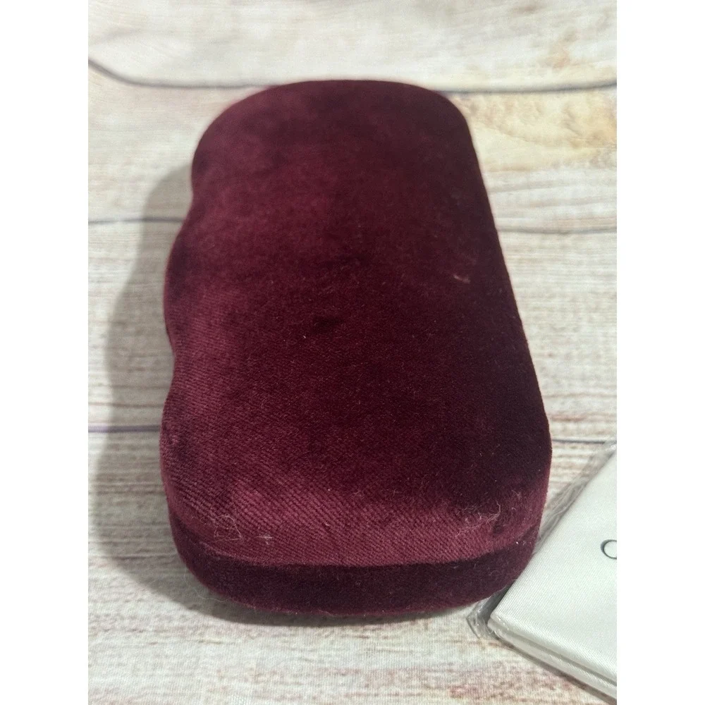 Gucci Glasses Clamshell Hard Case Burgundy Maroon Velvet w/ Microfiber Cloth